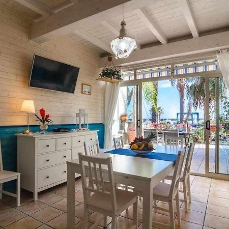 Casa Delle Zammare Fronte Mare Centro Storico Villa Riposto Buitenkant foto