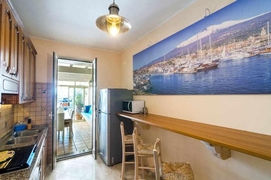 Casa Delle Zammare Fronte Mare Centro Storico Villa Riposto Buitenkant foto