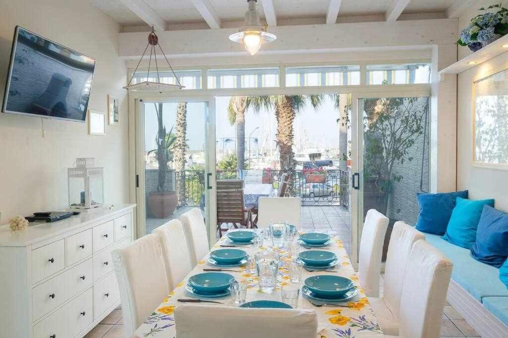 Casa Delle Zammare Fronte Mare Centro Storico Villa Riposto Buitenkant foto