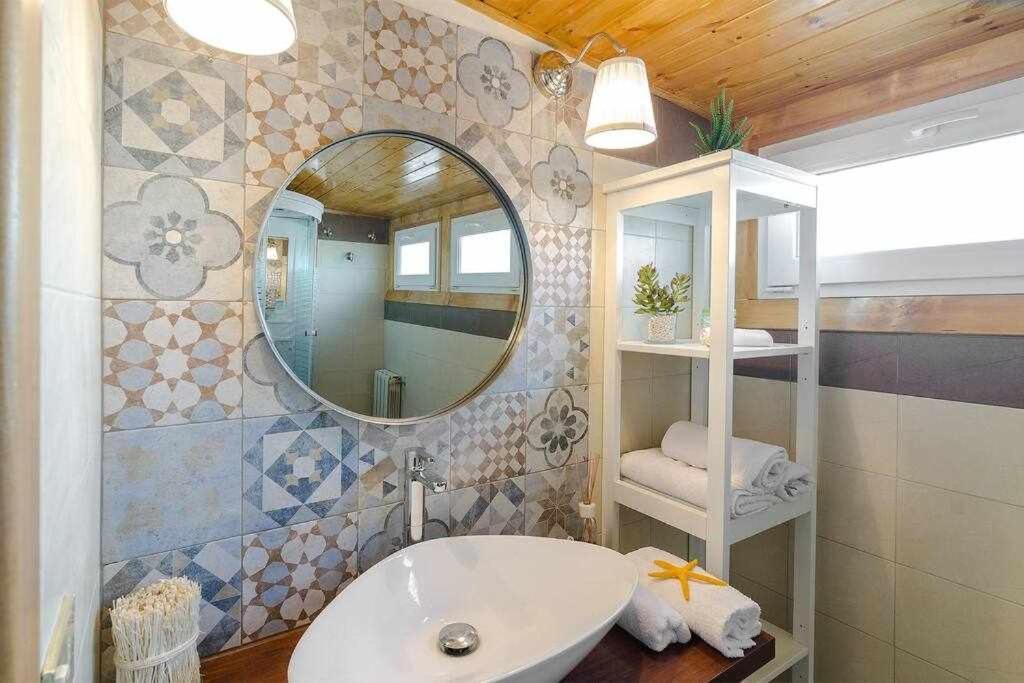 Casa Delle Zammare Fronte Mare Centro Storico Villa Riposto Buitenkant foto