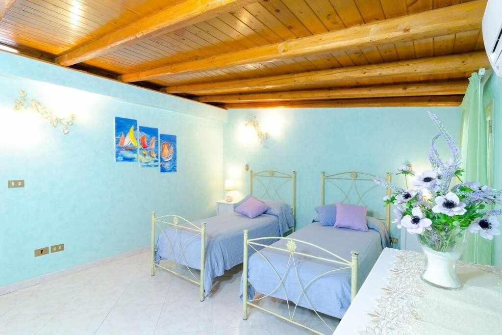Casa Delle Zammare Fronte Mare Centro Storico Villa Riposto Buitenkant foto
